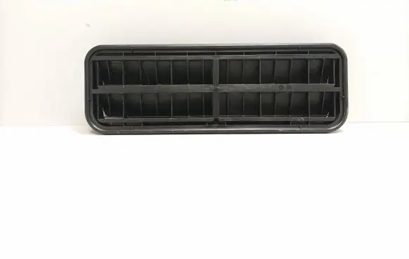 BMW i8 Quarter panel pressure vent 9303806 6910722