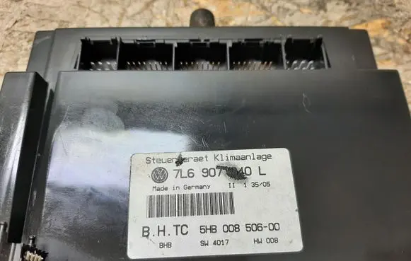 Volkswagen Touareg I Climate control unit 7L6907040L