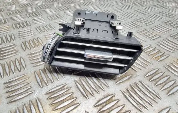 Mercedes-Benz E W212 Dashboard side air vent grill/cover trim A2128303454