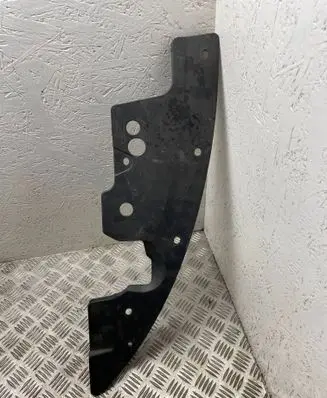 Nissan Murano Z51 Radiator trim 625801aa0a