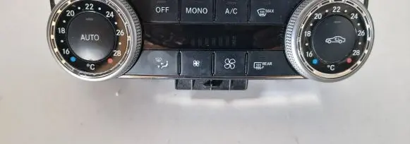 Mercedes-Benz C W204 Climate control unit 2048304190 370901 2HW2109