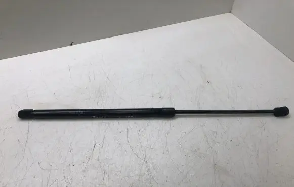 Hyundai i20 (BC3 BI3) Tailgate/trunk strut/damper 81831Q0000