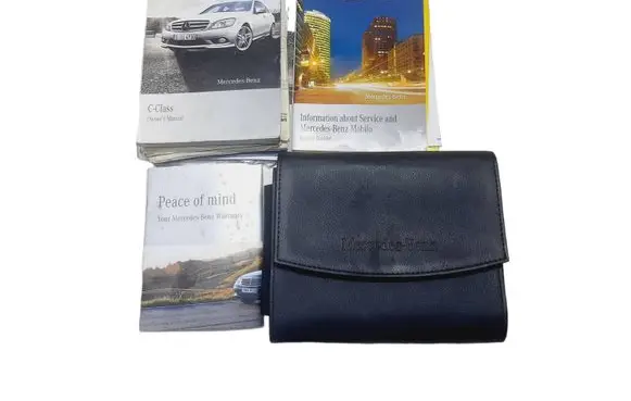 Mercedes-Benz C W204 Owners service history hand book 