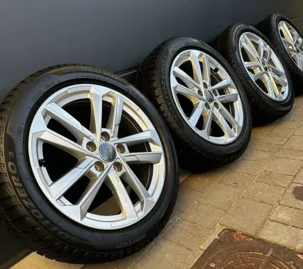 Audi A3 8Y R17 alloy rim 8Y0601025L
