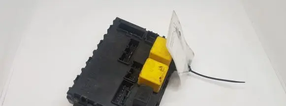 Alfa Romeo 159 Fuse module 46447809