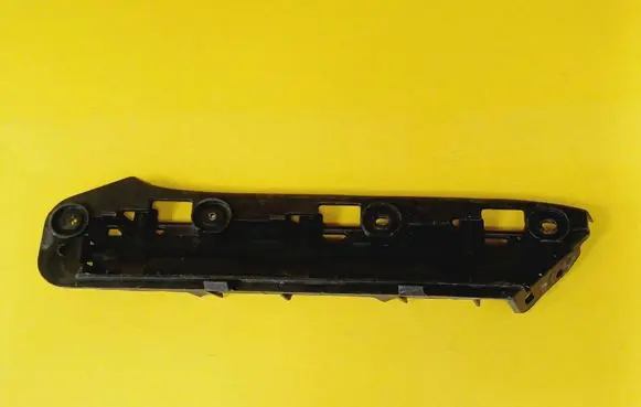 Volkswagen Caddy Front bumper mounting bracket 1T0807050