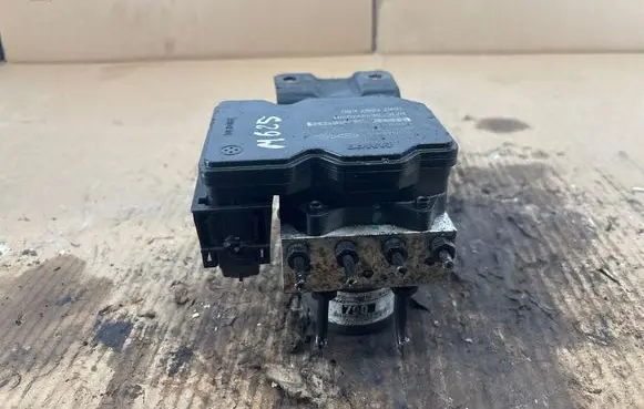 KIA Carens III ABS Pump 58910A4790 60BH60130911 LGLN4E0074SR