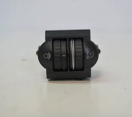 Volkswagen Jetta VI Other devices 5C6941333A