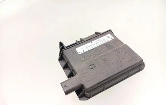 Mercedes-Benz E W212 Battery relay fuse A0009061505