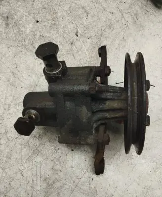 Audi 80 90 S2 B4 Power steering pump 050145155A 7181889 781955264
