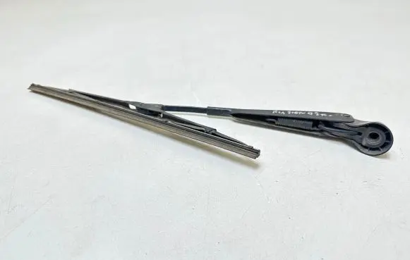 Ford Fusion Rear wiper blade arm 2S6117406AB