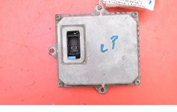 Peugeot 407 Voltage converter/converter module 1307329095