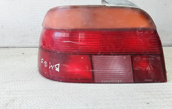 BMW 5 E39 Rear/tail lights 8358031