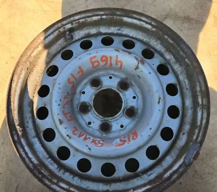 Mercedes-Benz E W124 R15 steel rim 2024000002