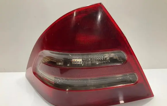 Mercedes-Benz C W203 Rear/tail lights