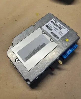 Audi A6 S6 C6 4F Other control units/modules 4E0862333C 4E0910333E 2A3CEJ80L