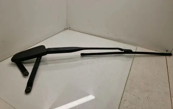 Mercedes-Benz GL X166 Front wiper blade arm A1648240049