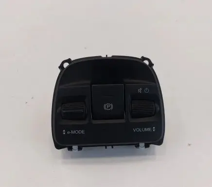Fiat 500E Hand parking brake switch 30283131