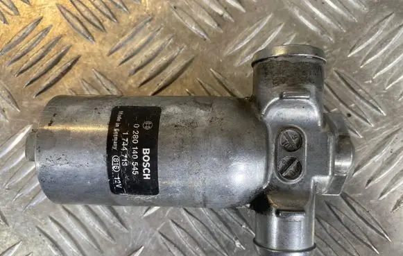 BMW 5 E60 E61 Idle control valve (regulator) 0280140545 1744713