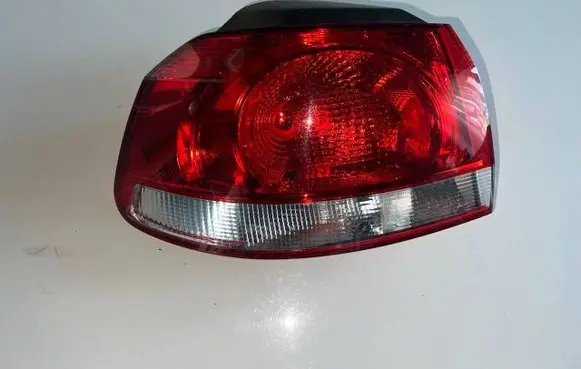 Volkswagen Golf VI Rear/tail lights 89090598 5K0945095E