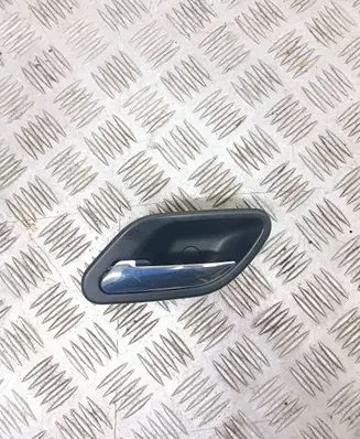 BMW 5 E39 Front door interior handle 7032925