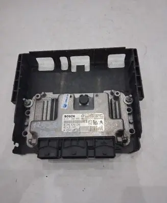 Peugeot 1007 Engine control unit/module ECU 9665751180