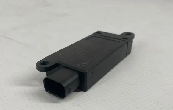 BMW 5 F10 F11 Alarm control unit/module 9233009 63945210 P30001692