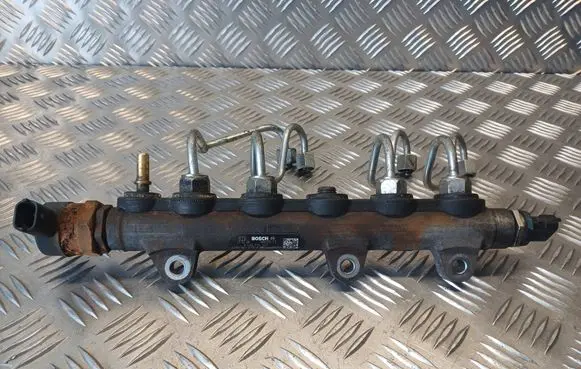 Renault Trafic II (X83) Fuel main line pipe 8200661279A H8200426550 0445214153
