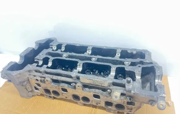 Mercedes-Benz ML W164 Engine head R6420163601