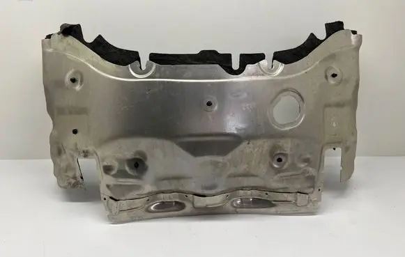 Mercedes-Benz GLK (X204) Other engine bay part A2046280555 A2046280441
