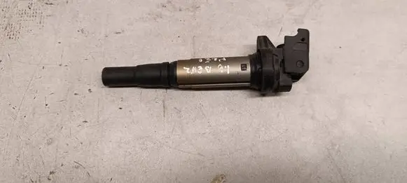 Citroen C5 Aircross High voltage ignition coil 19005293