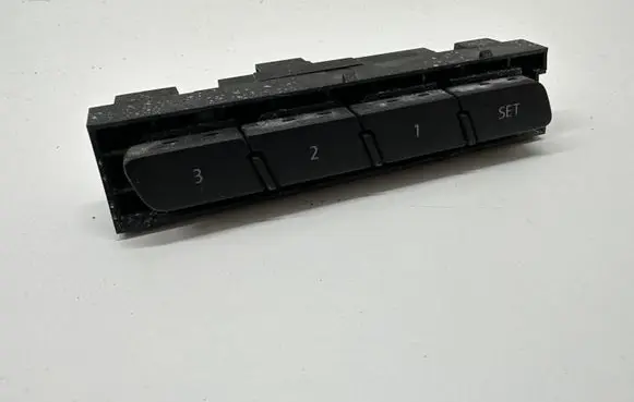 Volkswagen Touareg II Seat memory switch 7P1959769B