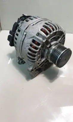 Seat Altea Generator/alternator 0124525039