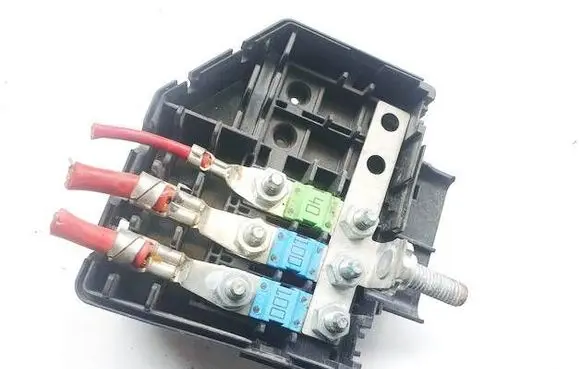 Mercedes-Benz ML W164 Fuse box set A1645400350