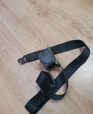 Renault Master II Rear seatbelt 047075 7700352629B