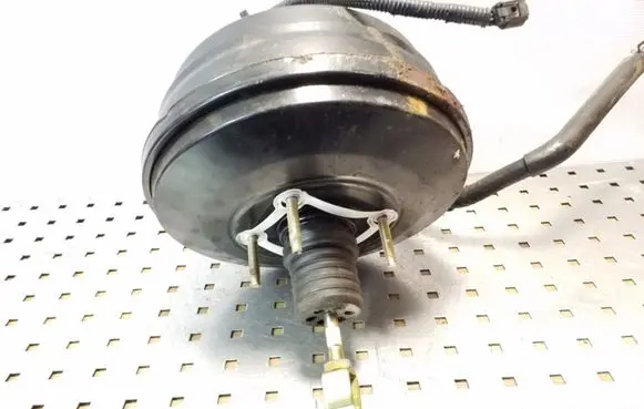 Subaru Legacy Brake booster