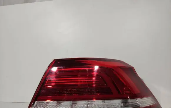 Volkswagen PASSAT B8 Rear/tail lights 00268858 3G0945229 3G5945096C