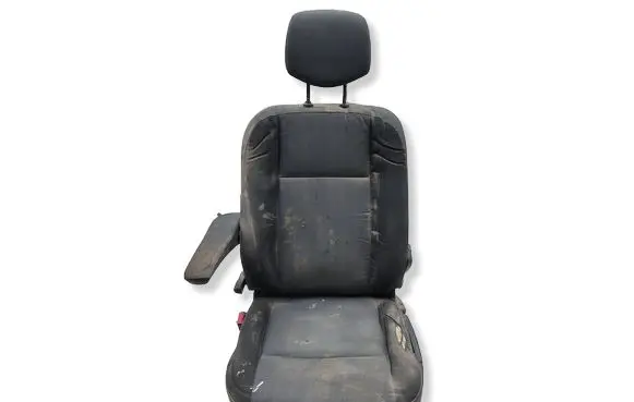 Renault Master III Front driver seat 