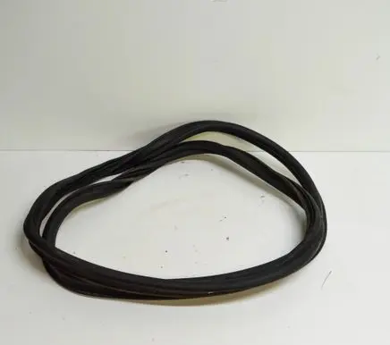 Seat Exeo (3R) Trunk rubber seal (body) 