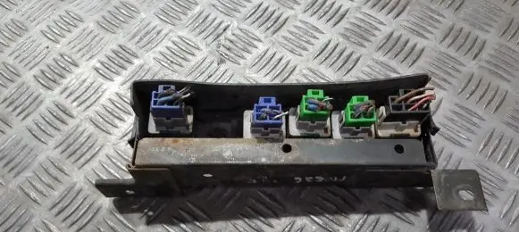 Mazda 323 Fuse box set