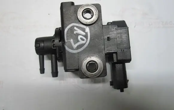 Opel Astra J Turbo solenoid valve 55576354