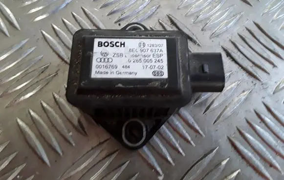 Audi A4 S4 B6 8E 8H ESP acceleration yaw rate sensor A0265005245 8E0907637A