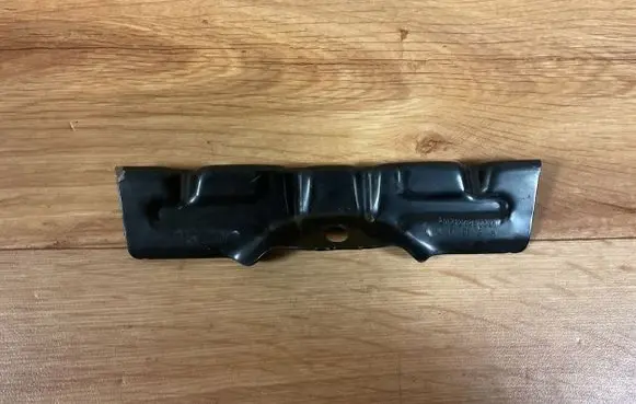 Mercedes-Benz E W212 Battery bracket A2126280041 06112B