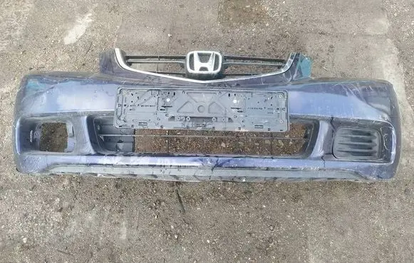 Honda Accord Front bumper melynas