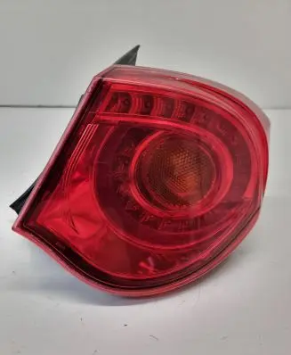 Alfa Romeo Giulietta Rear/tail lights 0050513612