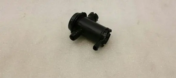 Mercedes-Benz SL R230 Active carbon filter fuel vapour canister A0004768332