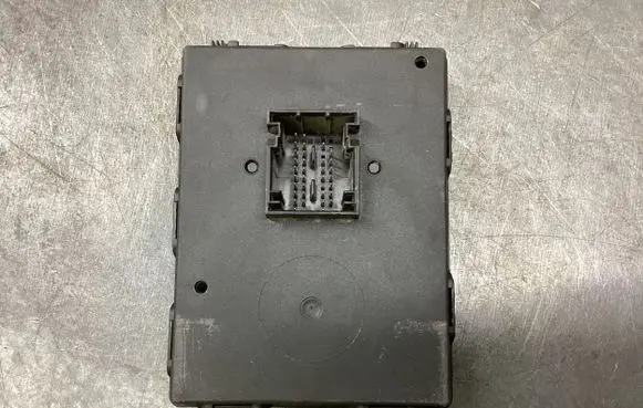 Keyless (KESSY) go control unit/module