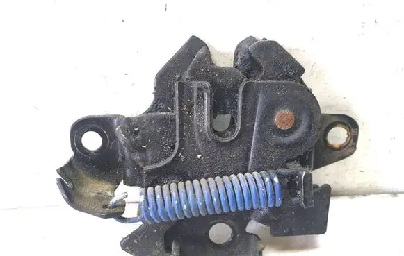 Toyota Avensis T270 Engine bonnet (hood) release handle