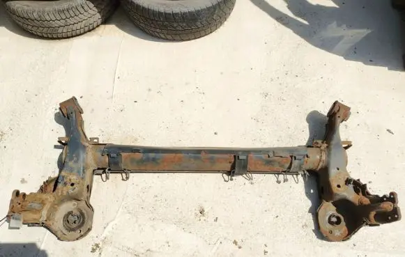 Peugeot 207 Rear subframe 