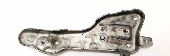 Mercedes-Benz E W212 Engine mounting bracket A6510901041